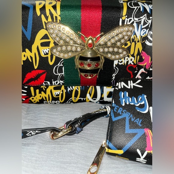 Bee Box Satchel Handbag Purse W/Matching Wallet Black Graffiti - Picture 4 of 16